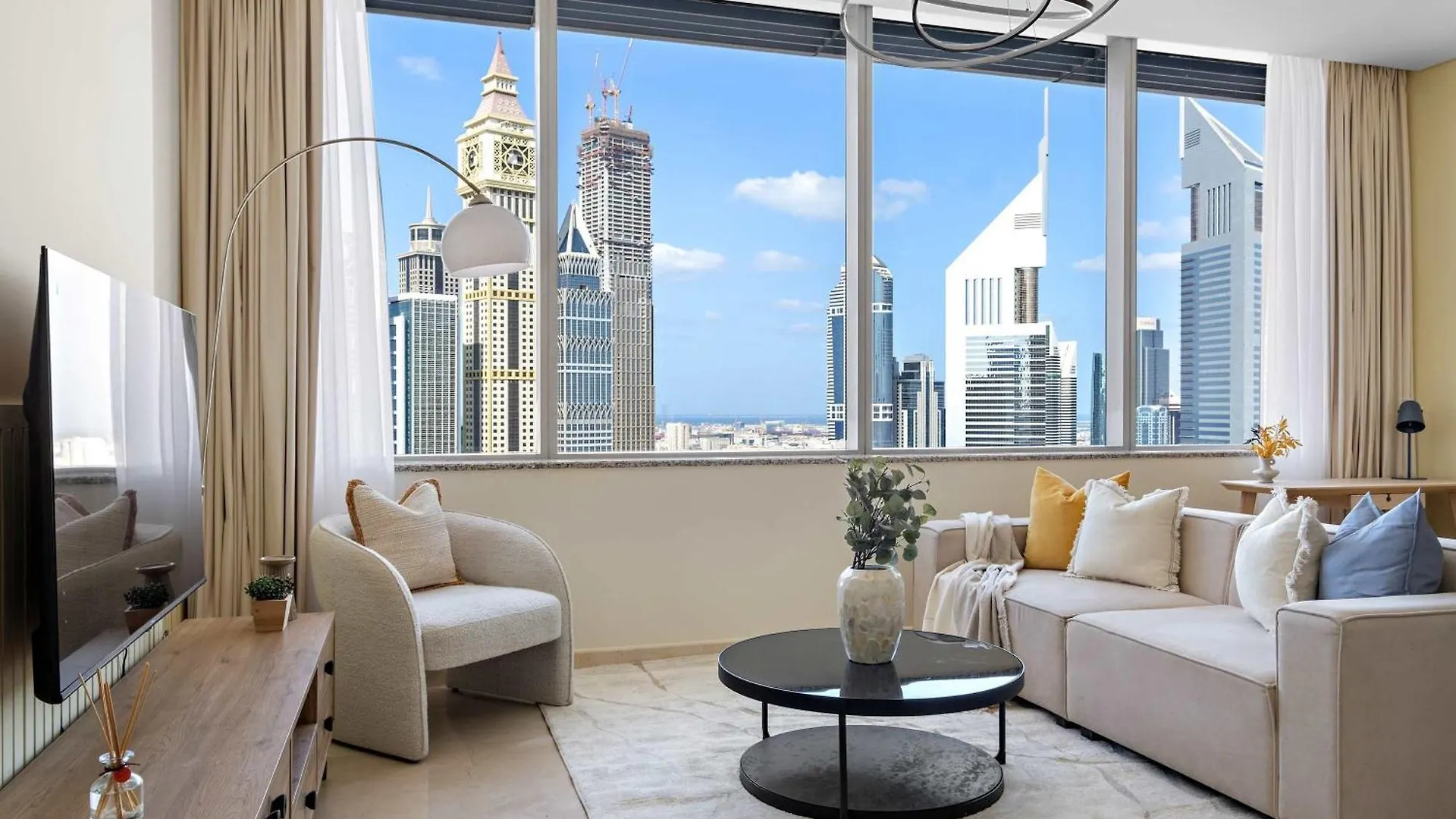 Silkhaus Comfort Studio At Sky Gardens-Difc contacts